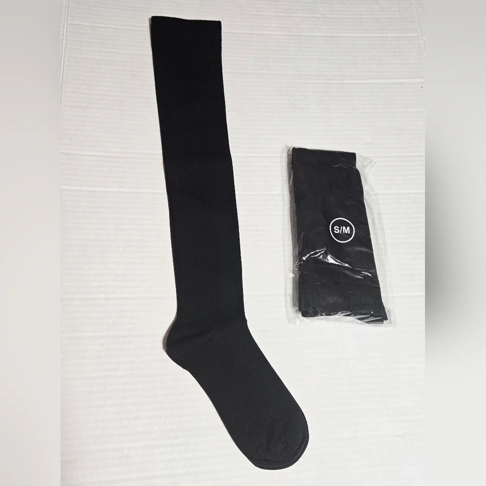 2 Pair Black Knee High Tube Socks for Women Knee Athletic Stockings - Picture 4 of 5